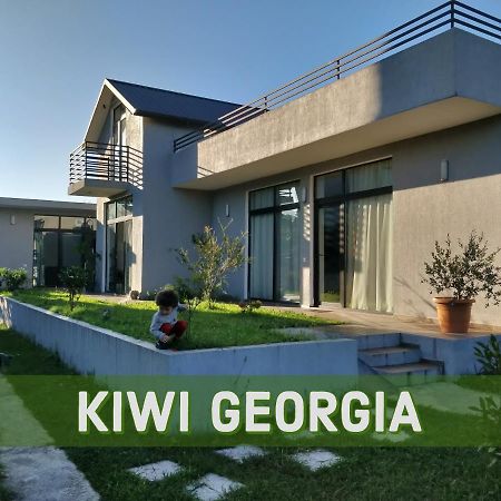 Kiwi Georgia Villa Kobuleti Exterior foto