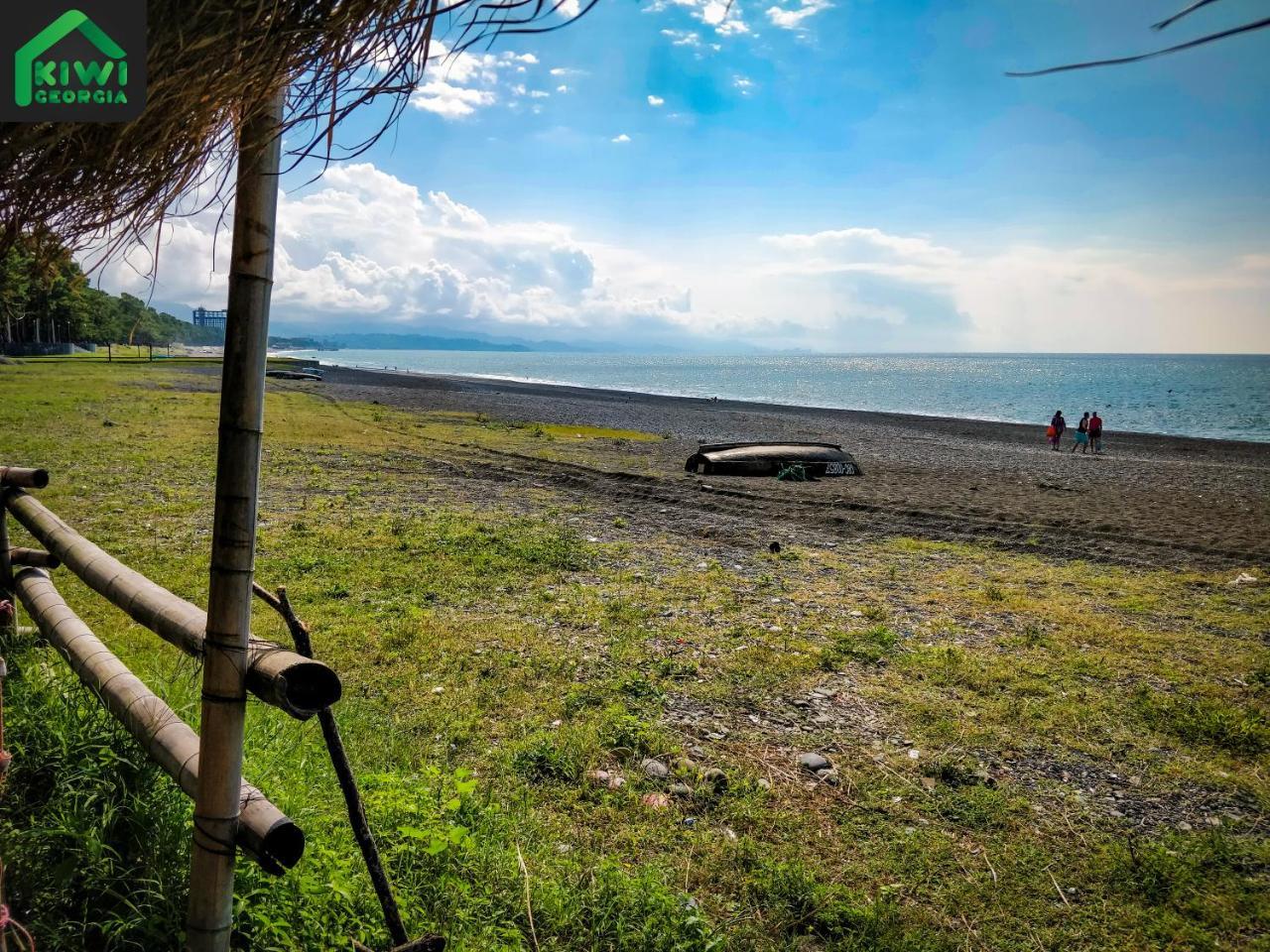 Kiwi Georgia Villa Kobuleti Exterior foto